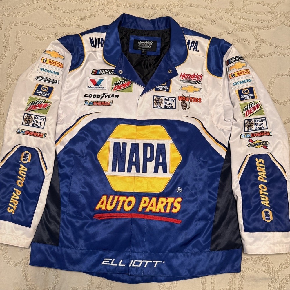 2018 Hendricks Motorsports Chase Elliott NAPA Auto Parts Jacket Size Medium